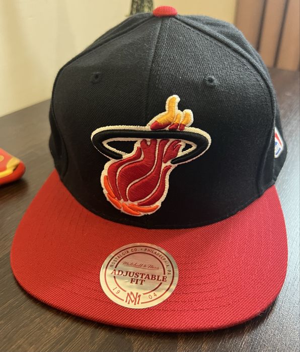 Czapka z daszkiem Miami Heat NBA, Mitchell & Ness Hardwood Classics Team
