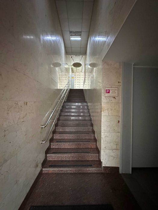 Бізнес Локація!Фасад!Окремиий вхід!Ремонт!Рекламний потенціал!Стоянка!