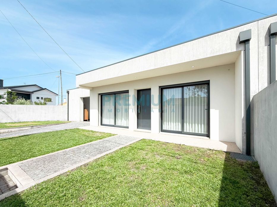 Moradia T3 Térrea em Marinhas - Esposende