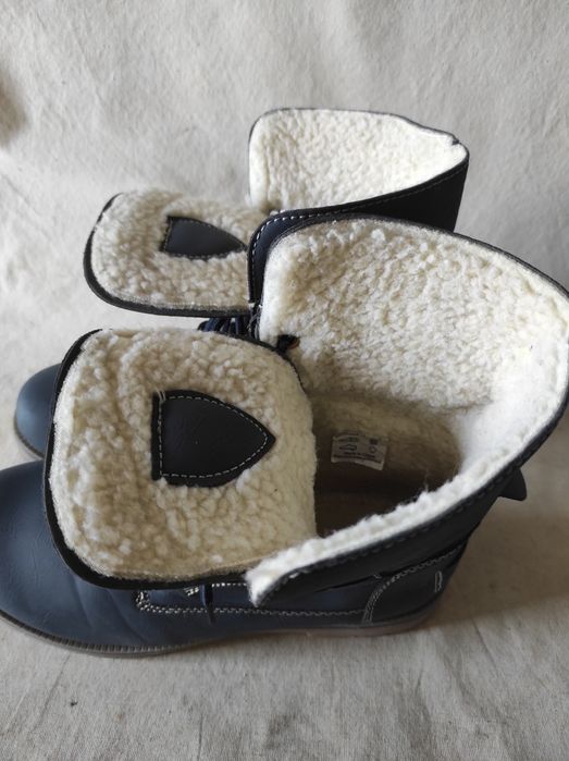 Buty zimowe ocieplane trapery damskie granatowe ciepłe futerko 37/23,5