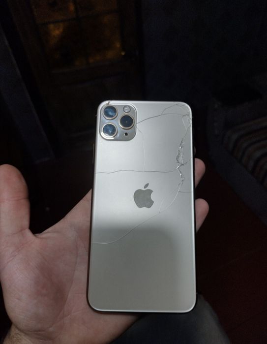 продам iphone 11 pro max 512 под востановление