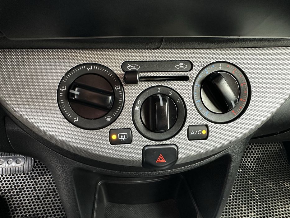 Nissan Note 2011 avtomat