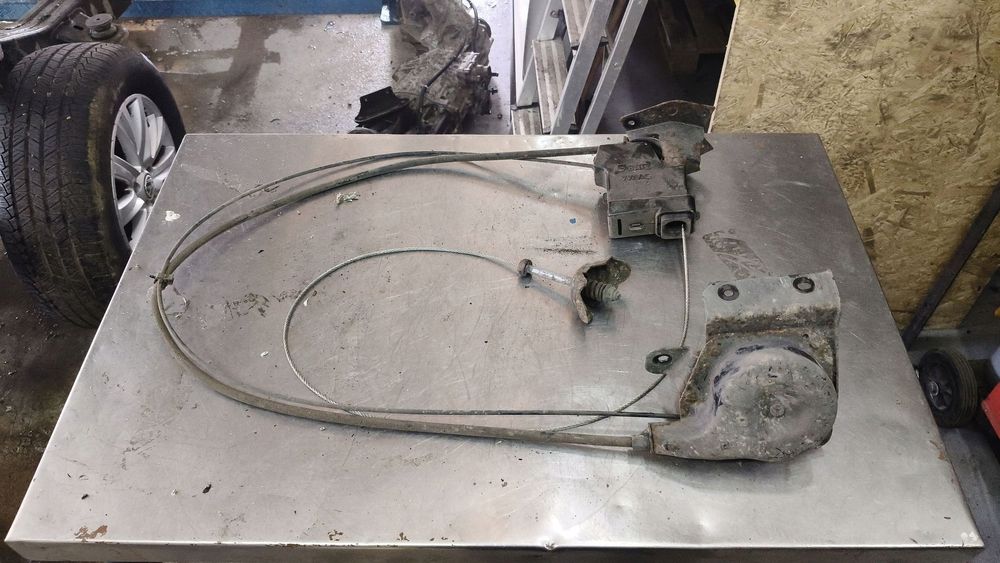 Mocowanie Winda Koła Zapasowego Volkswagen Crafter 7C0803660H