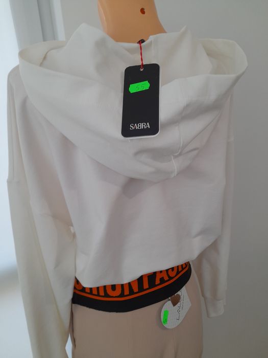 Kremowa bluza turecka