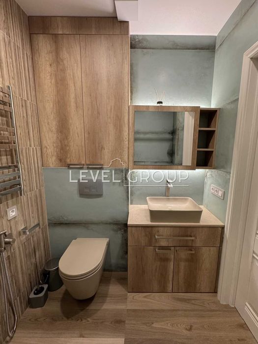 Продаж 3к квартири з авторським ремонтом у ЖК Метрополія Дарниця