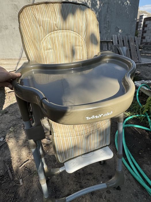 Детский столик для кормления