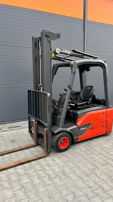 LINDE E 18 elektryczny triplex  przesuw