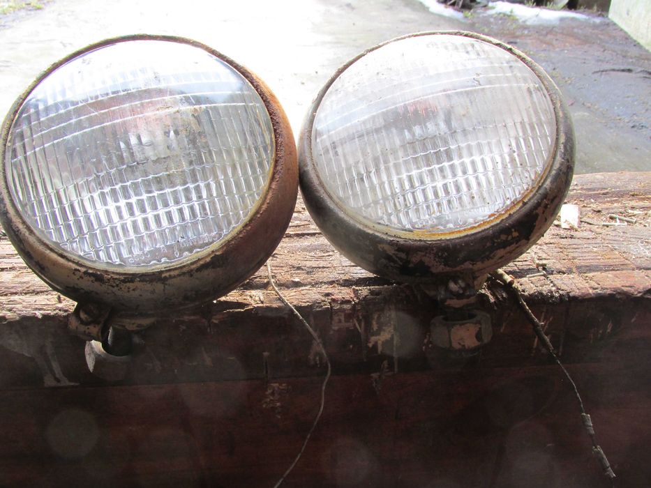 Фары для сельхоз-техники