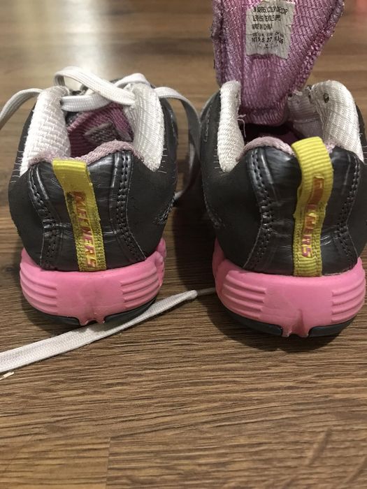 Кросівки для дівчинки