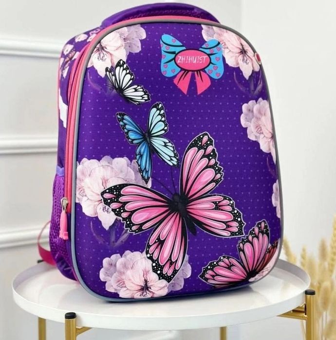 Шкільні рюкзаки для діток