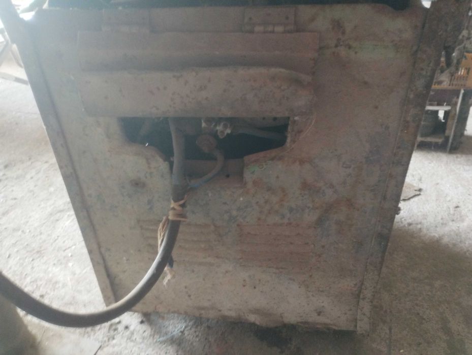 Продам сварку трансформатор часів ссср