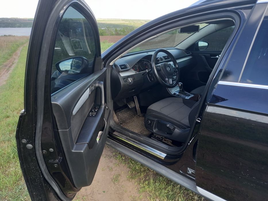 Volkswagen Passat B7 Alltrack / пассат б7 2.0  дизель 4х4
