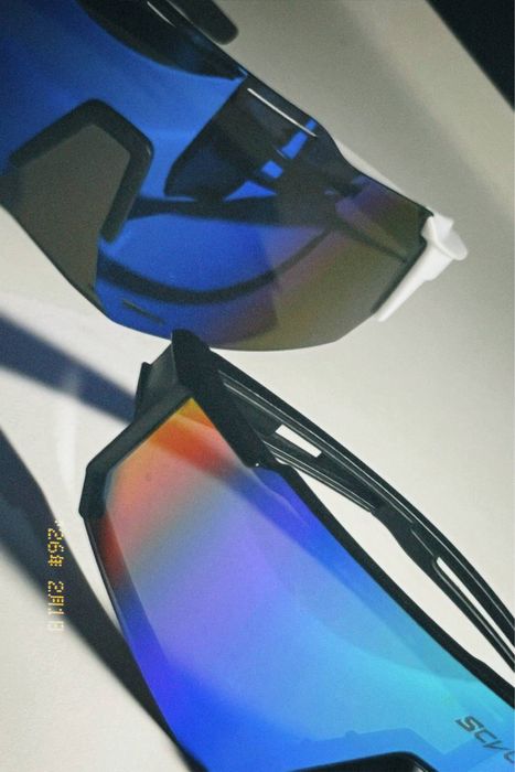 окуляри стиль у2к