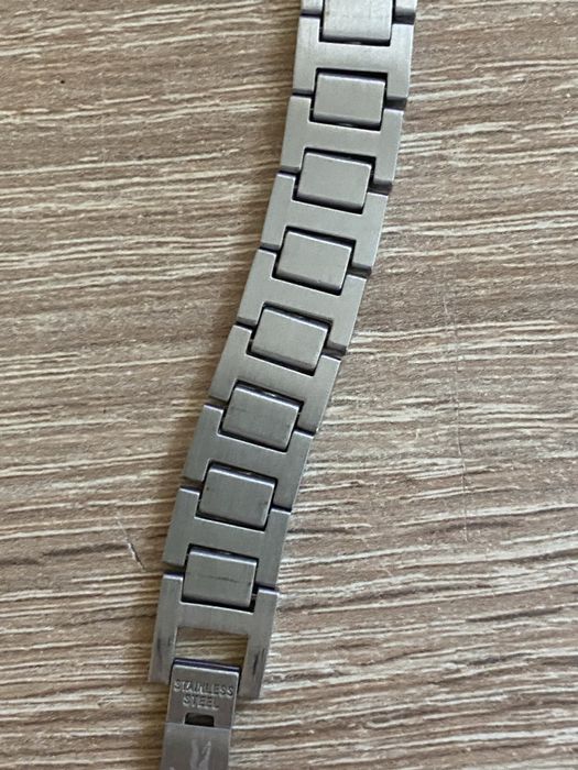 Продажа браслета Lacoste