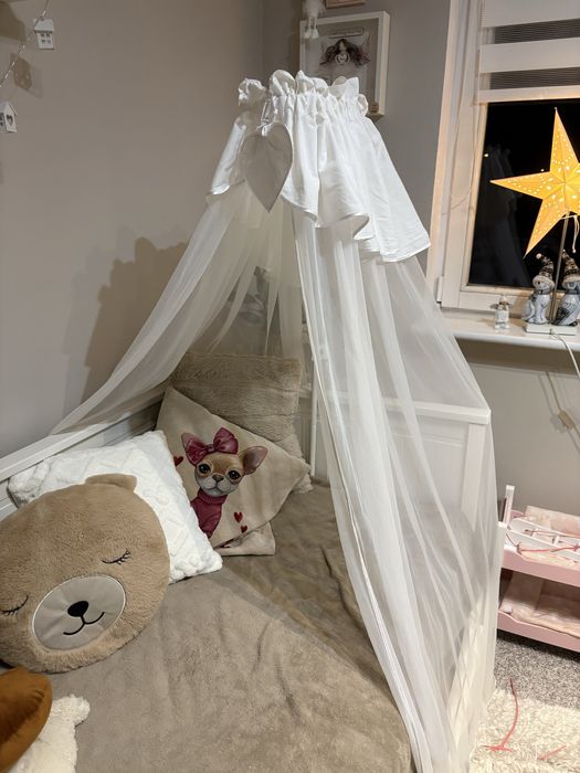 Baldachim do lozeczka dziecieceho