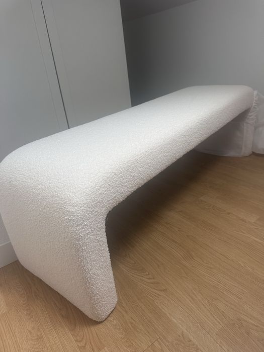 Banco 155 cm em borreguinho Carlise