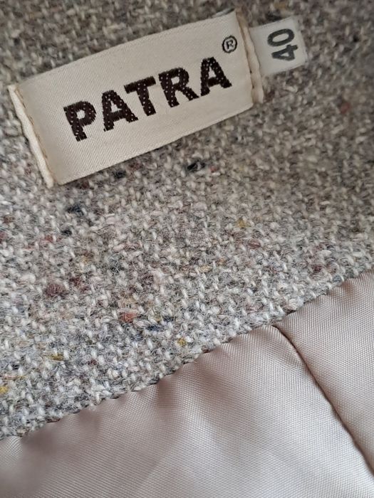 Lekki szary płaszcz