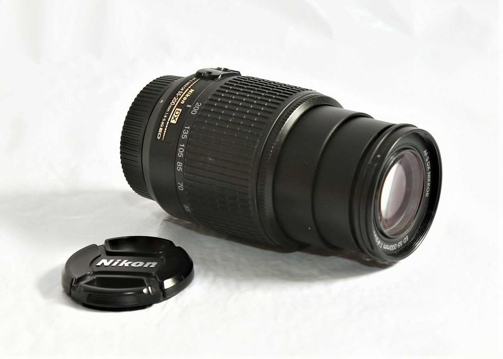 Lente Nikon AF-S 55-200mm objetiva em boas condições