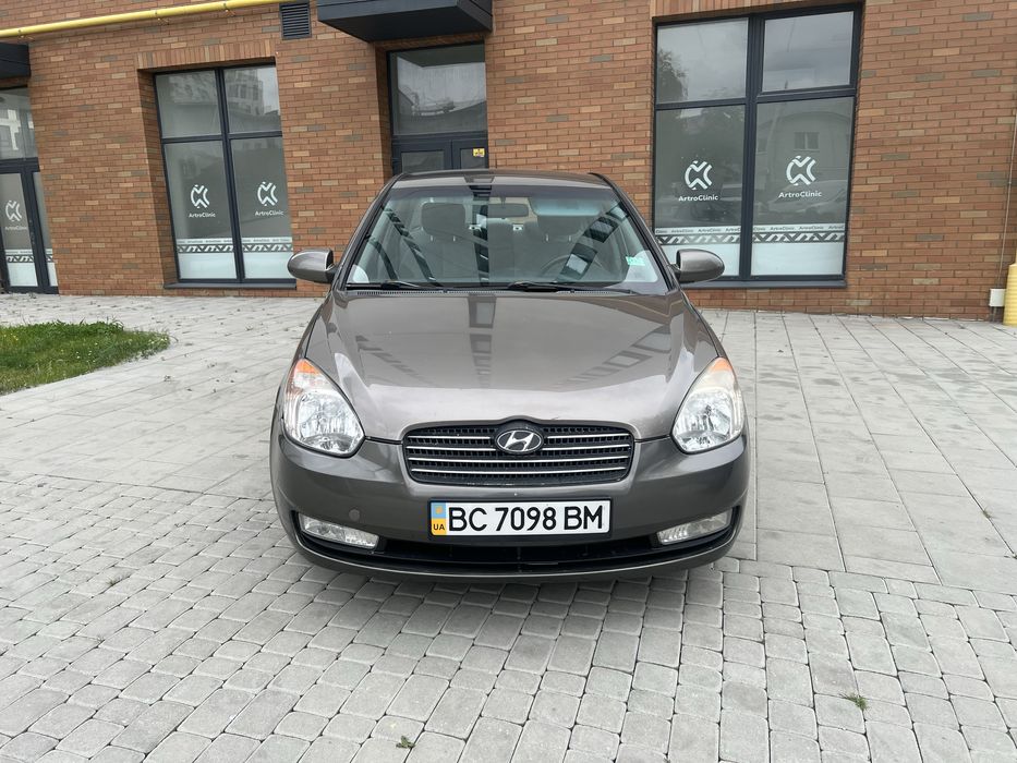 Hyundai accent 2008 1.6 бензин. Торг