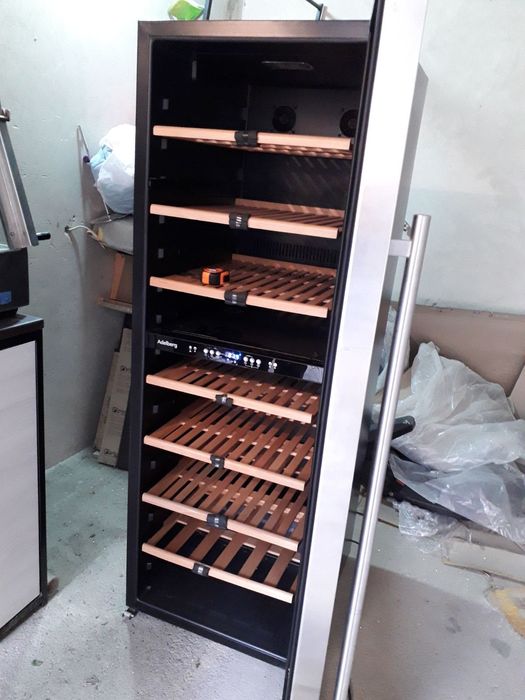 Холодильник винний