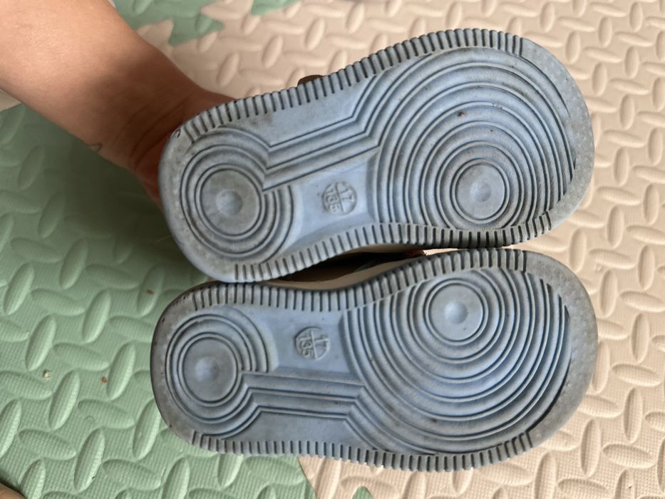 Взуття дитяче найк, адідас