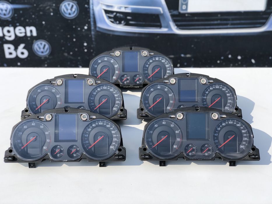 Панель приборів щиток приборов приборка Passat B6 2.0 FSI 2.0 TFSI