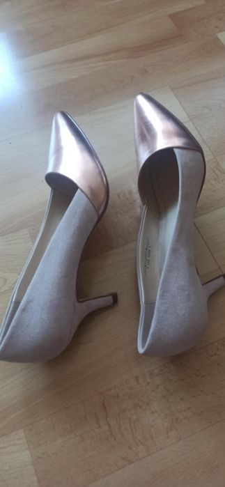 Buty na obcasie rozmiar 38