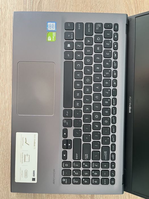 Laptop Asus vivoBook 15
