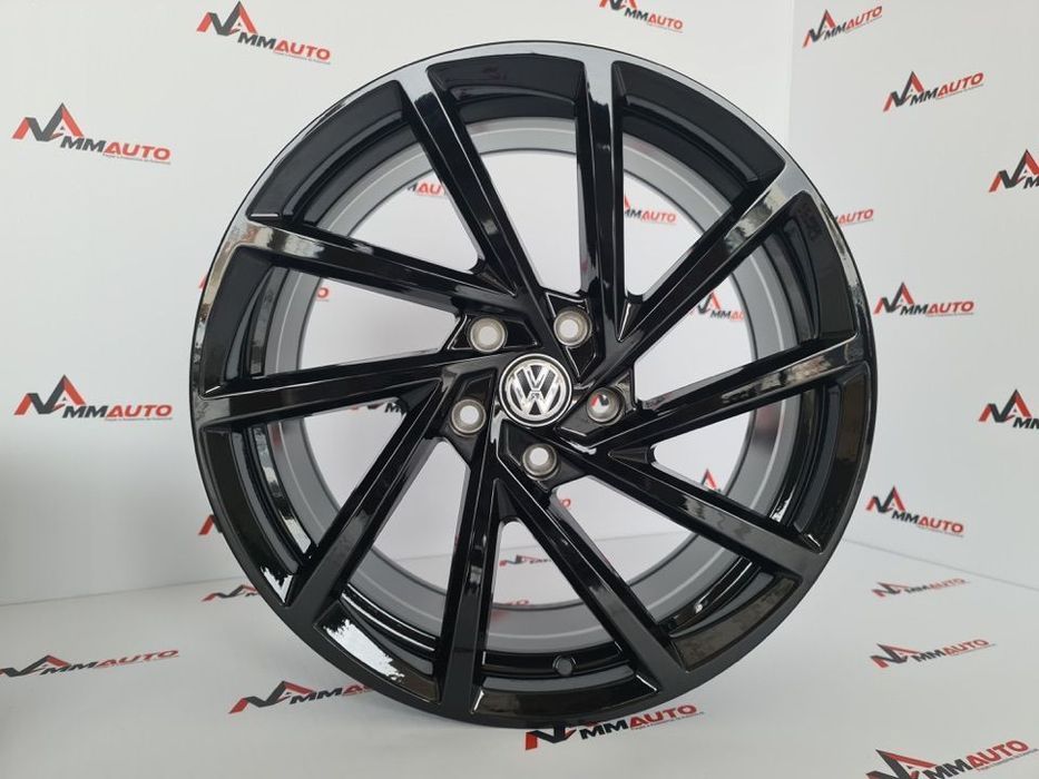 Jantes Golf R 2017 Preto Brilho 18