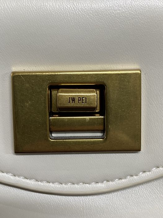 Сумка JW PEI Lucia Classic Top Handbag White ОРИГІНАЛ!