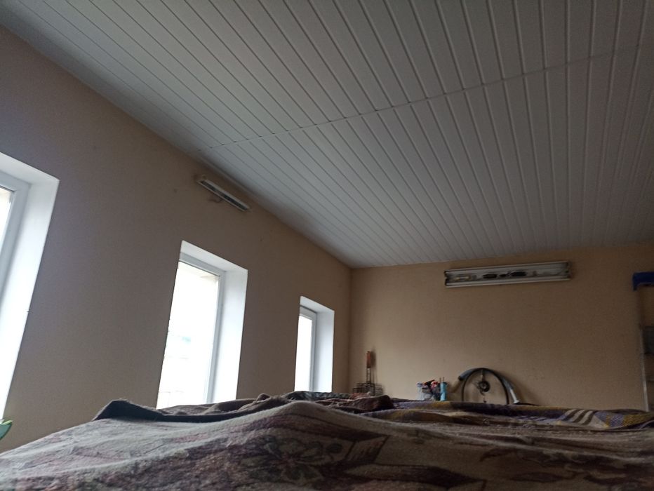 Продам 2-поверх.будинок нова Бобровиця