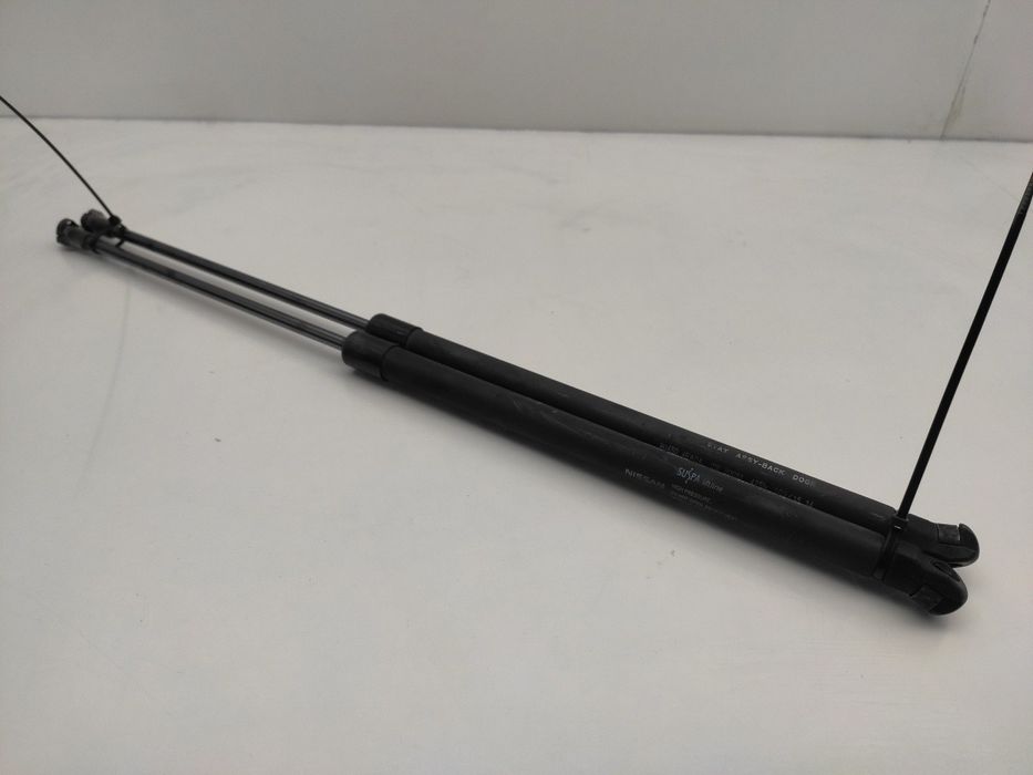 Amortecedor da mala NISSAN Qashqai II (J11)