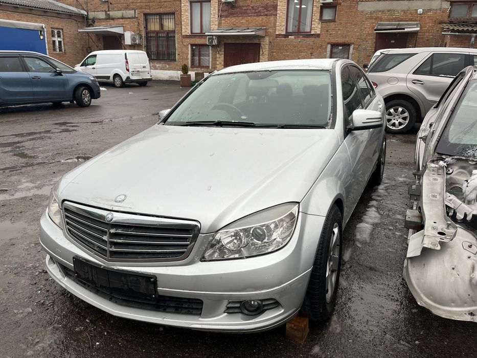 Розборка w204 мерседес шрот w204 C клас авторозборка mercedes w204