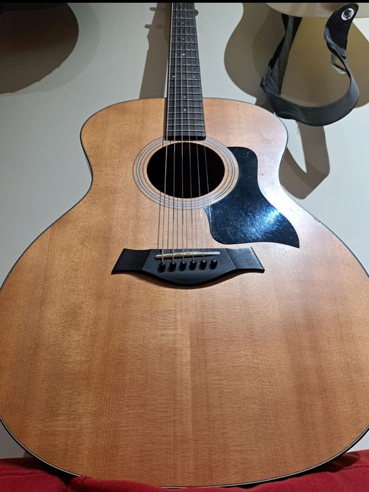 Guitarras Acústicas e Clássicas, 6 e 12 cordas: Guild, Taylor, Cordoba