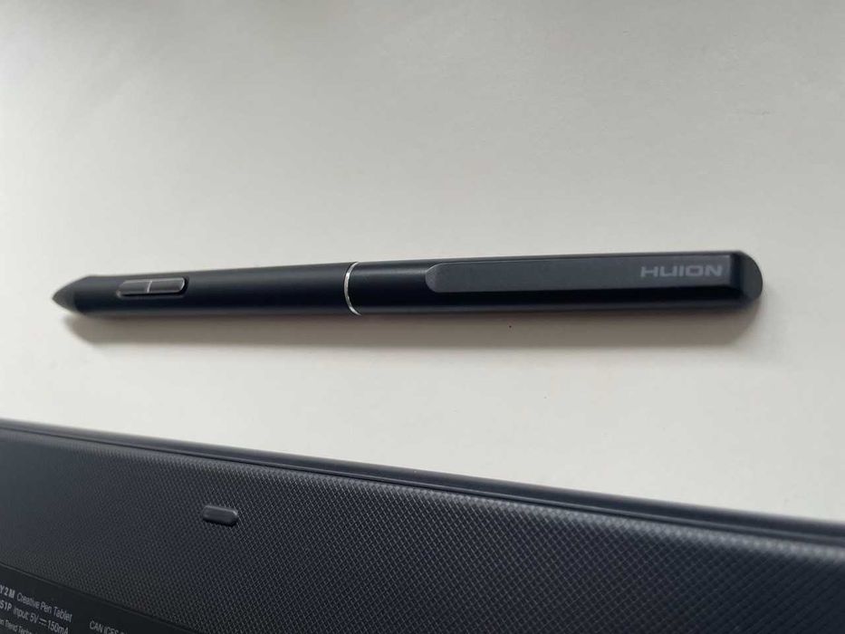 Huion Inspiroy 2 M H951P e caneta Huion Slim Pen PW550S