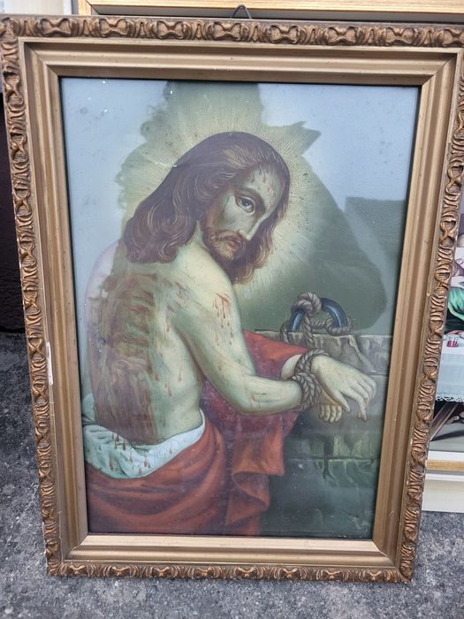 Obrazy z ramą drewnianą