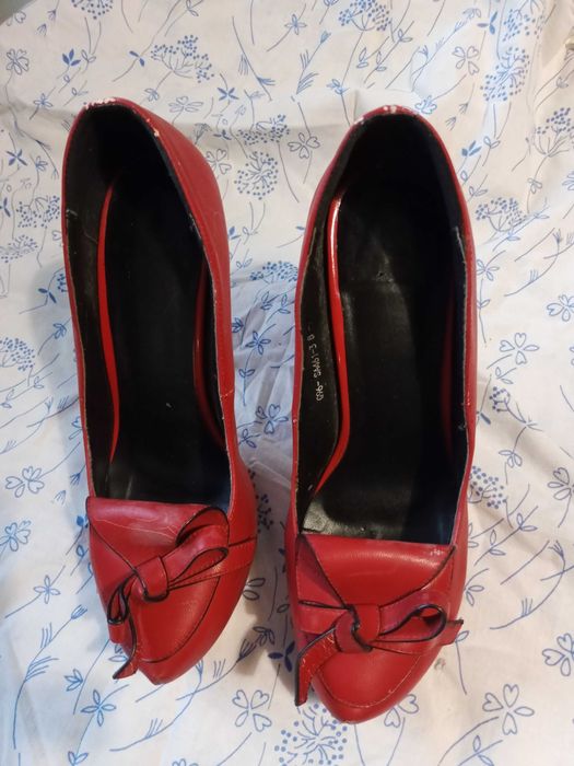 Обувь - взуття разная