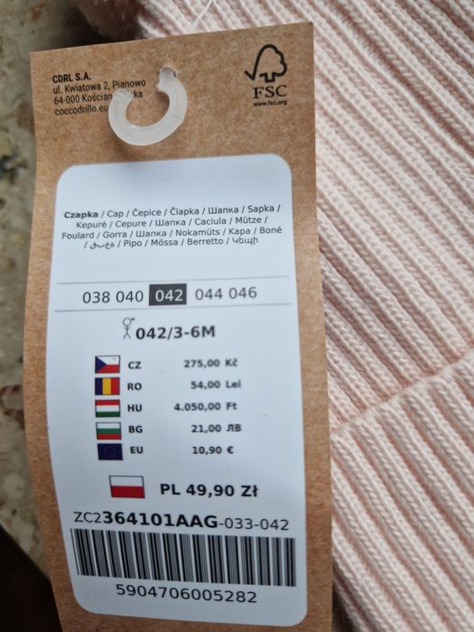 Nowa czapka dla dziewczynki