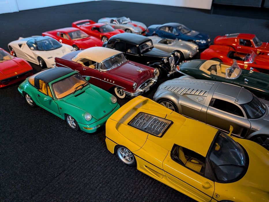 Lote 20 Miniaturas 1/18