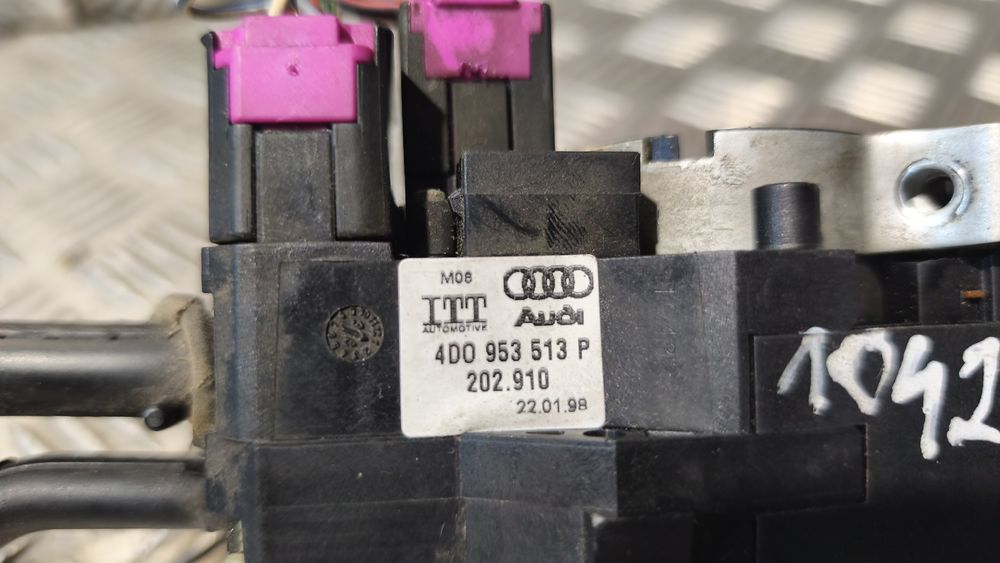Przełącznik Zespolony Audi A4 B5 1998R 4D0953513P