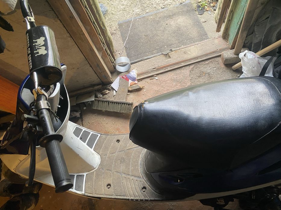 Скутер Honda Dio