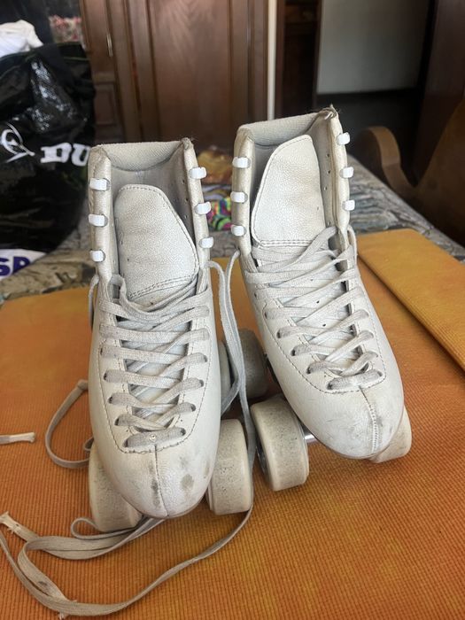 patins EDEA (patinagem artistica)