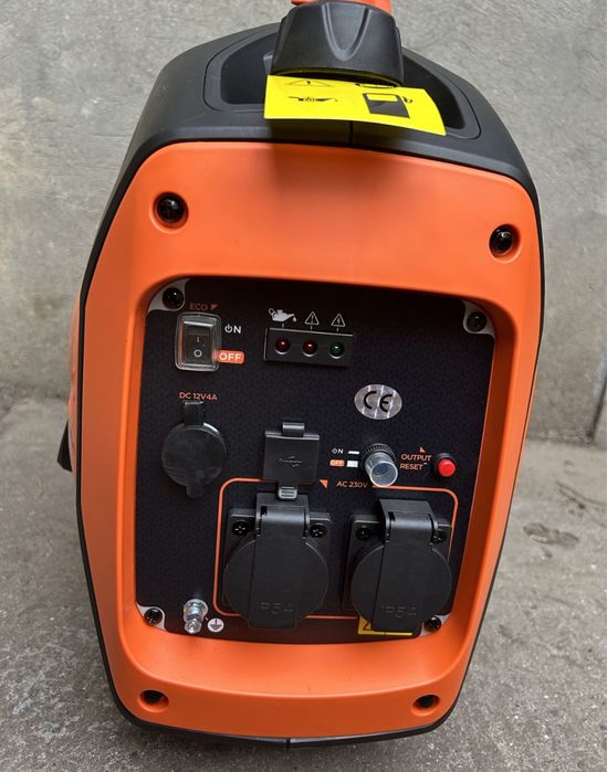 Генератор інверторний 2.2 квт Black Decker