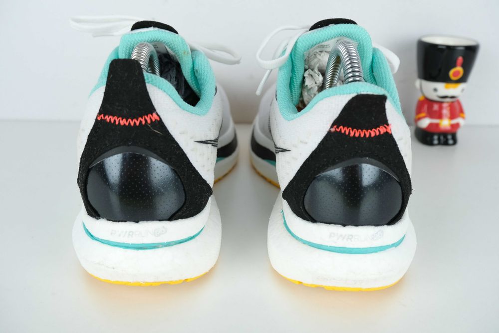 Saucony endorphin speed 2  damskie buty  r 40.5