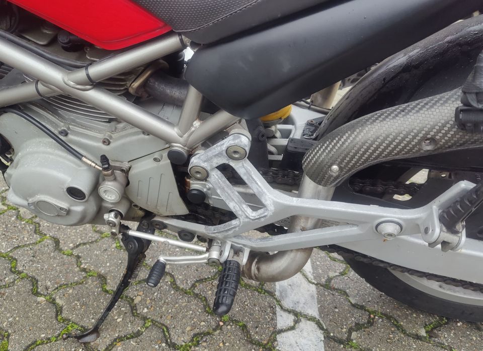 Ducati Monster 620 ie