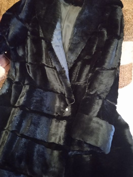 Продам женское пальто