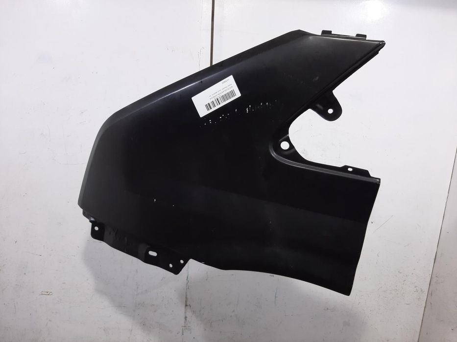 Guarda-Lamas Frente Direito Ford Transit
