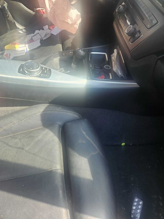 Vendo bmw 120 i para peças