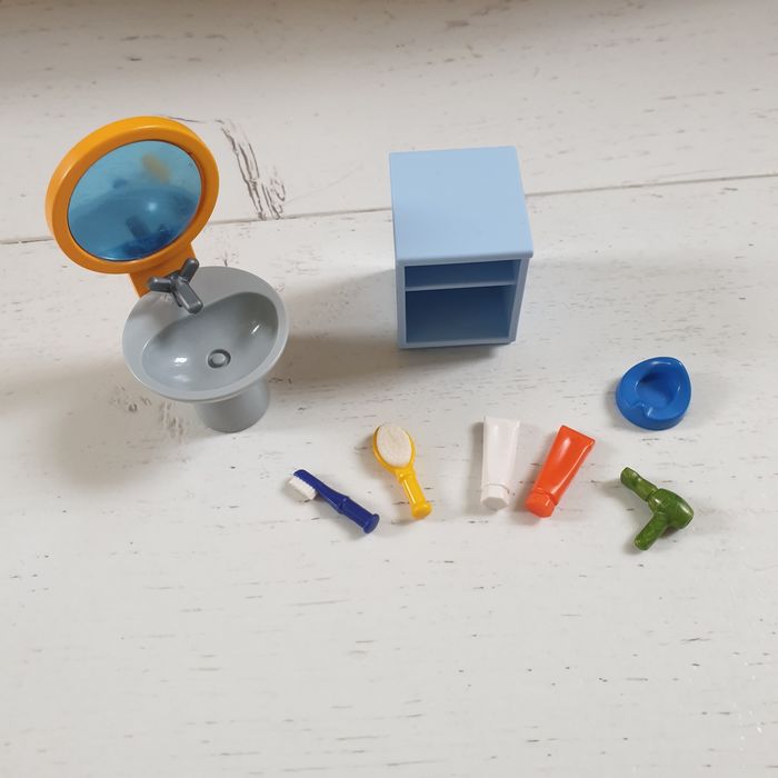 Playmobil domek z wyposażeniem w walizce