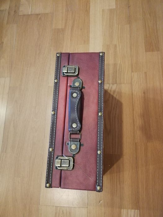 Vendo malas ideais para cabazes